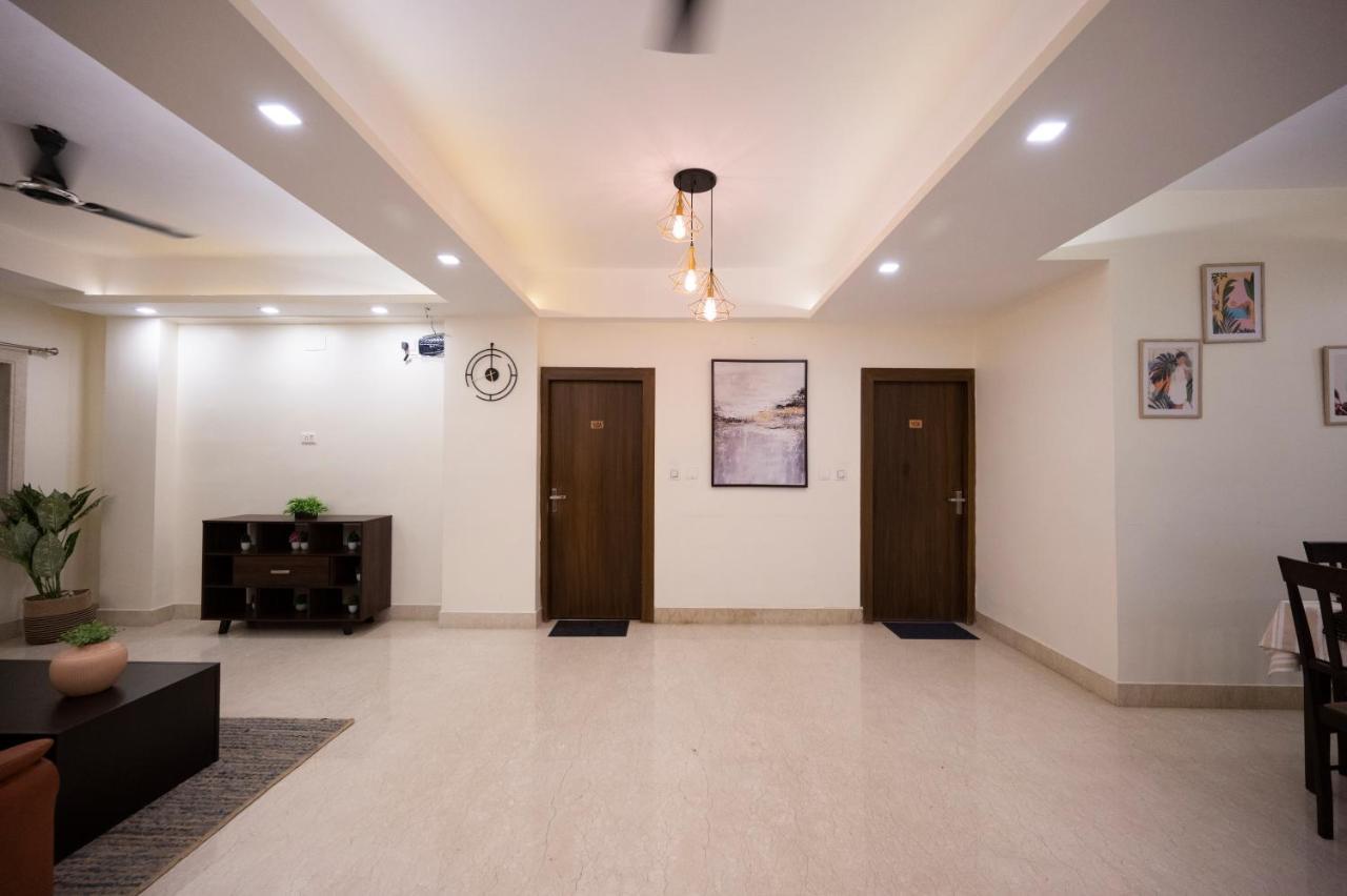 Lakeside Suites Calcutta Extérieur photo