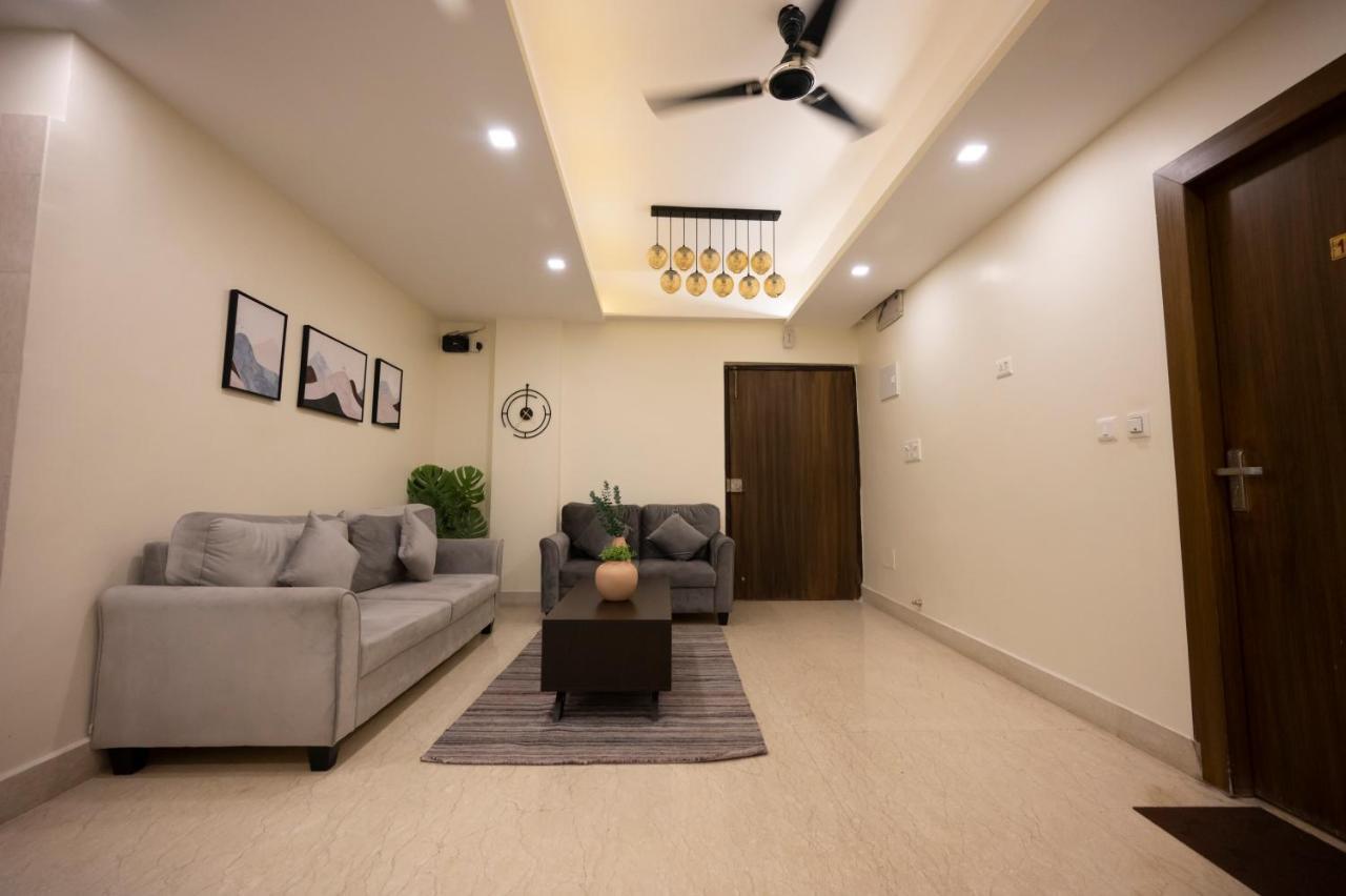 Lakeside Suites Calcutta Extérieur photo