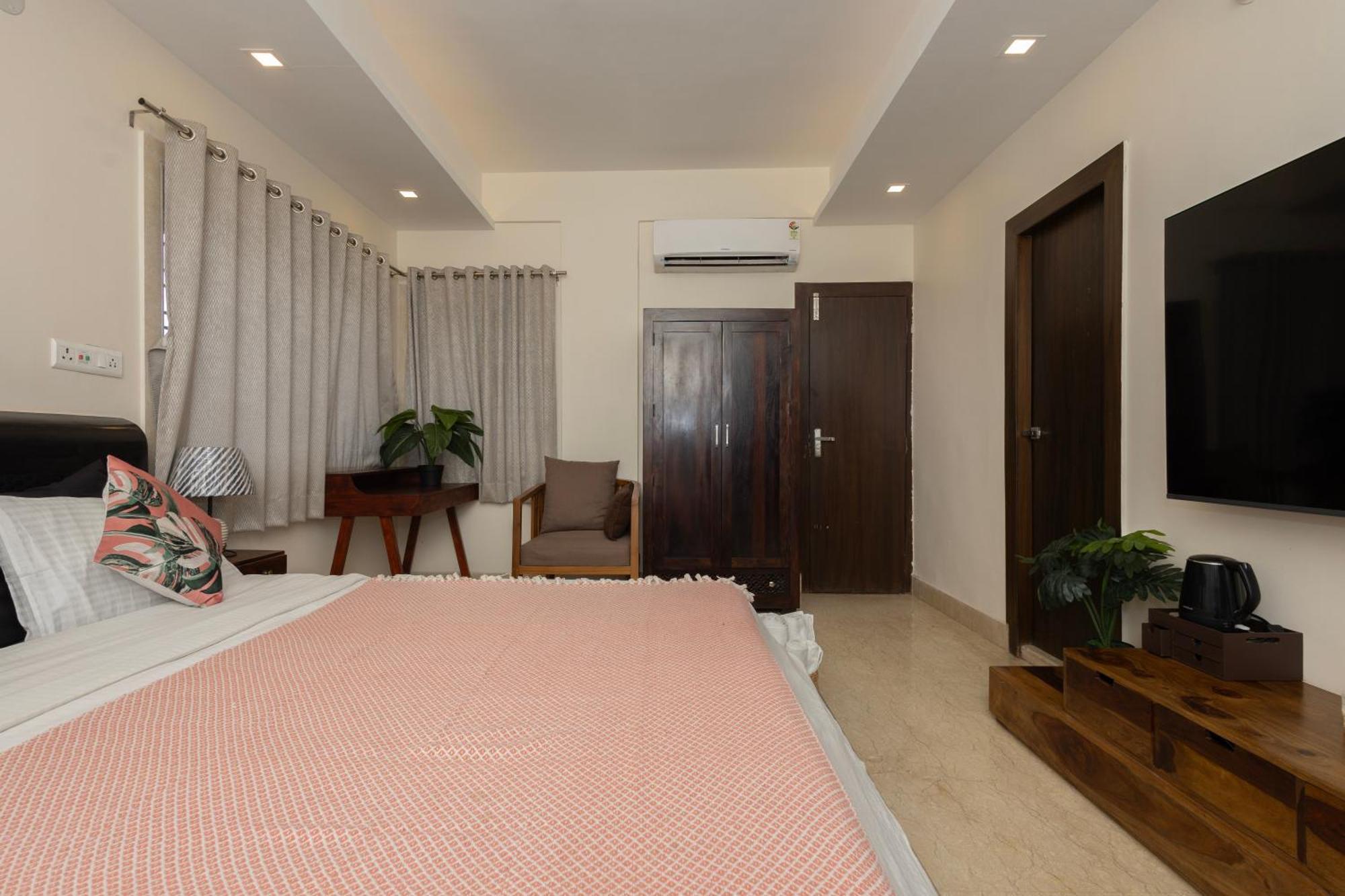 Lakeside Suites Calcutta Extérieur photo
